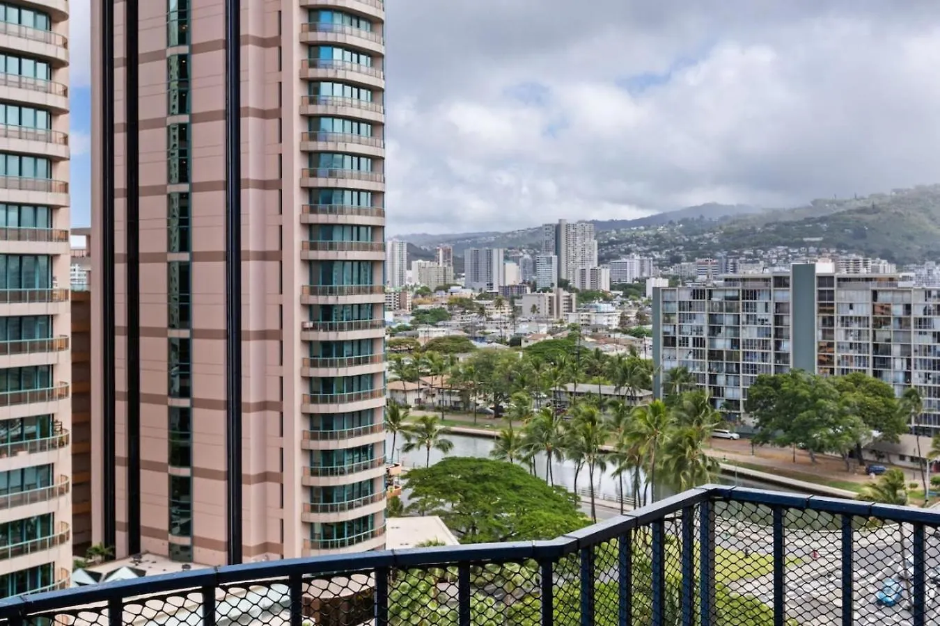 09 Free Parking 10 Min Beach 2Br-Waikiki Ala Moana ホノルル 0*,