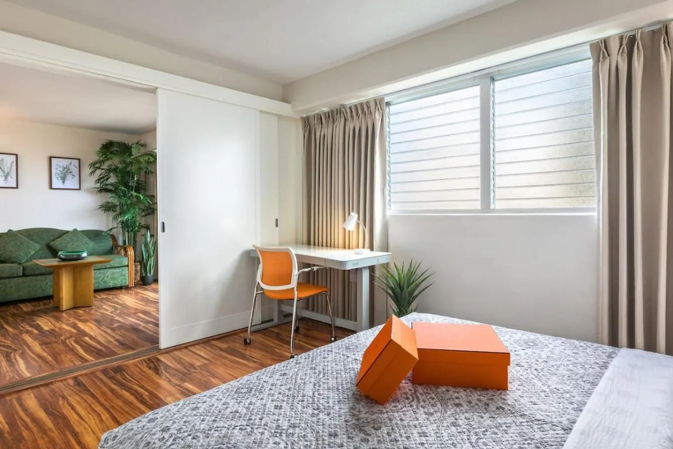 09 Free Parking 10 Min Beach 2Br-Waikiki Ala Moana ホノルル
